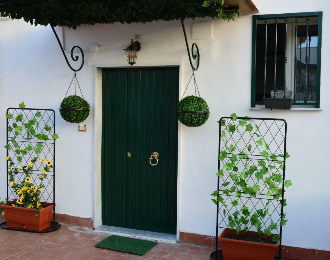 Casa Vacanze Sapienza 29 Nápoles Exterior foto